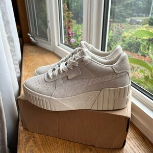 Size 7.5 puma cali wedge sneaker
